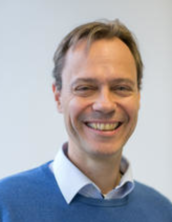 Professor Dr. Christian Freund