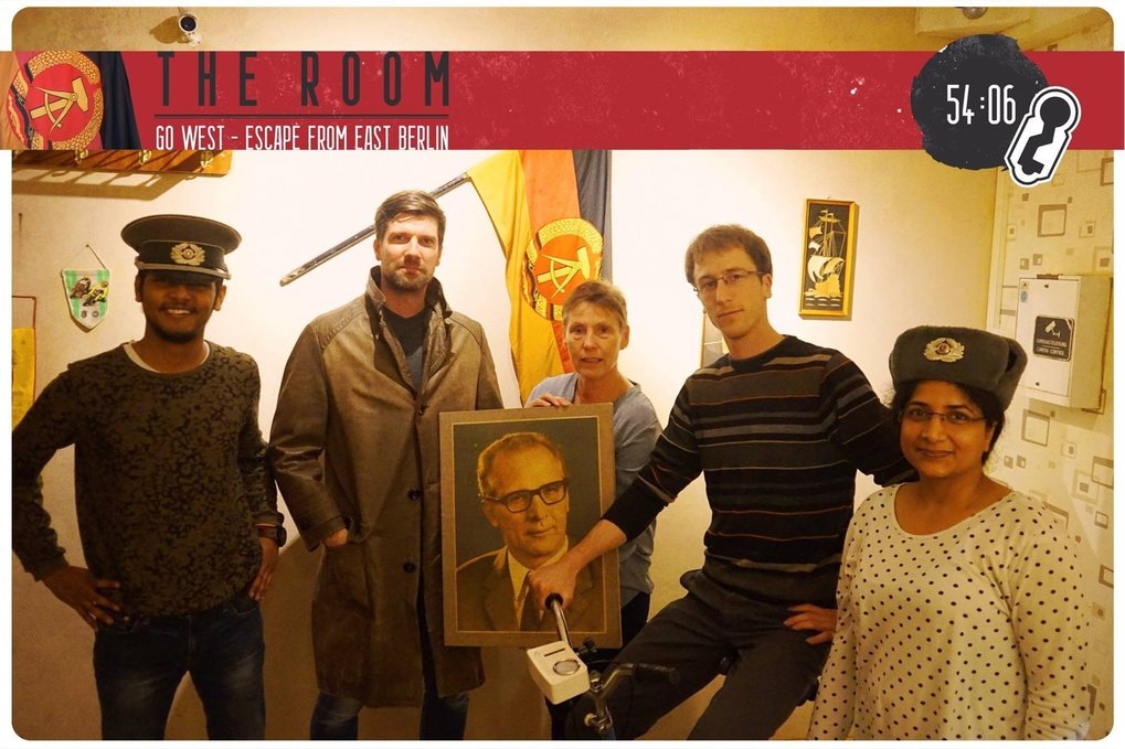  Lab Outing 2016 - Escape Room