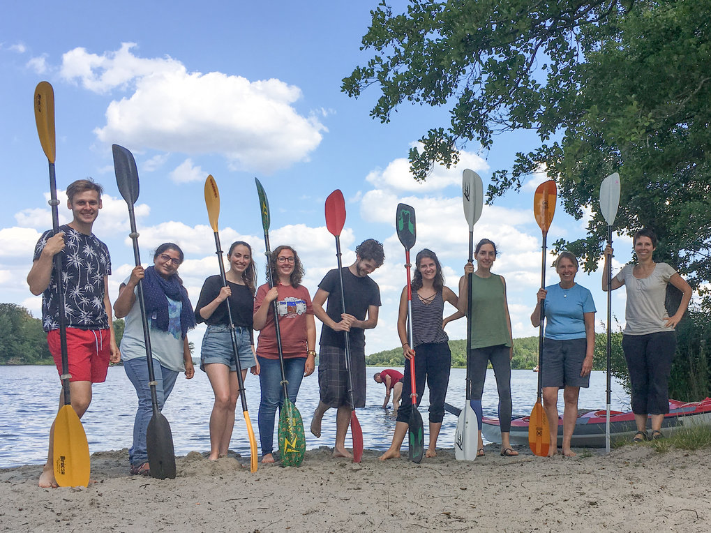 Lab Outing 2019 – Kayaking